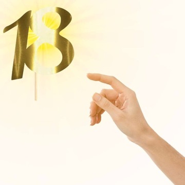 TOPPER na tort DEKORACJA na 18 URODZINY liczba złoty METALIK