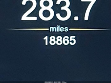 Aston Martin 2021 Aston Martin Vantage Roadster 2021 4.0l 4.0 Benzyna 503KM, zdjęcie 11