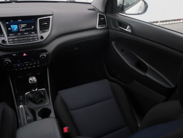 Hyundai Tucson III SUV 1.6 T-GDI 177KM 2016 Hyundai Tucson 1.6 T-GDI, Salon Polska, Navi, zdjęcie 7