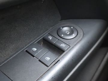 Opel Astra H Kombi 1.4 TWINPORT ecoFLEX 90KM 2005 Opel Astra 1.4 16V, Klima, El. szyby, zdjęcie 14