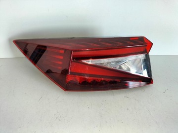 Lampa tylna tył lewa SKODA ENYAQ 21- LED