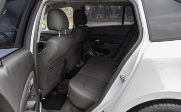 Chevrolet Cruze Kombi 1.8 16V DOHC 141KM 2012 Chevrolet Cruze 1.8 Bezwypadkowy Lift 2012 r. 1.8 Benzyna 141KM, zdjęcie 7