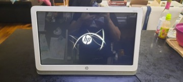 Komputer Tablet All In One firmy HP z dotykowym ekranem Full HD 21.5 cala