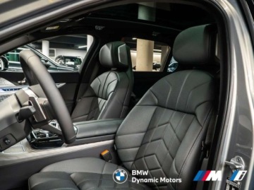BMW Seria 7 G70 Sedan 3.0 40d 299KM 2025 BMW Seria 7 40d xDrive 299 KM mHEV - BowersWilkins Diamond - Hak Holowniczy, zdjęcie 14