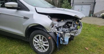 Ford Kuga II 2013 Ford Kuga Ford Kuga 1.6 EcoBoost 4x4 Titanium 1.6 Benzyna 182KM, zdjęcie 14