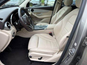 Mercedes GLC C253 Coupe Facelifting 2.0 200d 163KM 2020 Mercedes GLC 200 d Coupe Skóry CarPlay Hak FV23%, zdjęcie 10