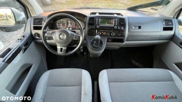 Volkswagen Caravelle T5 Caravelle Facelifting długi rozstaw osi 2.0 TDI 102KM 2010 Volkswagen Caravelle Pisemna gwarancja Volkswagen Caravelle 9 osob 2.0, zdjęcie 8