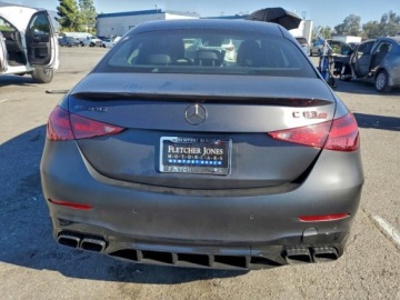 Mercedes Klasa C W206 2024 Mercedes-Benz Klasa C 2024r., C 63 Amg S E Performance, 2L, od ubezpieczal, zdjęcie 4