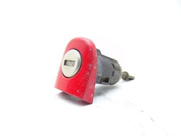 WKŁADKA ZAMKA DRZWI PRAWA LEWA PRZÓD VW GOLF IV 1U0837167