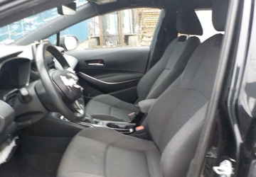 Toyota Corolla XII Hatchback 1.8 Hybrid 122KM 2019 Toyota Corolla Okazja 1.8 Hybryda 122KM, zdjęcie 20