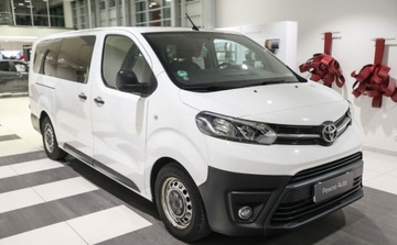 Toyota Proace II 2022 Toyota Proace Verso Kombi 2.0 D-4D Long 2,8t 2.0 Diesel 145KM, zdjęcie 2