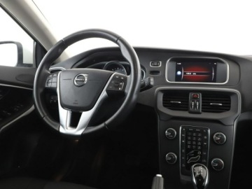 Volvo V40 II 2019 Volvo V40 automat full LED navi klima auto, zdjęcie 15