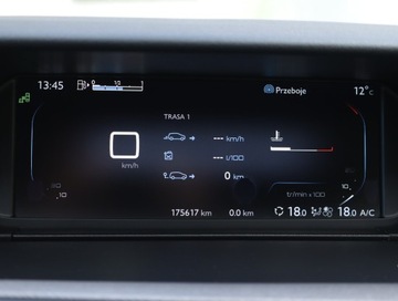 Citroen Grand C4 Picasso II Grand Picasso 1.6 e-HDi 114KM 2014 Citroen C4 Grand Picasso 1.6 HDi, 7 miejsc, Navi, zdjęcie 10