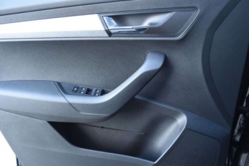 Skoda Karoq Crossover Facelifting 1.5 TSI ACT 150KM 2025 Skoda Karoq SalonPL Selection 150 KM DSG Matrix LED Pakiet WinterParking V, zdjęcie 25