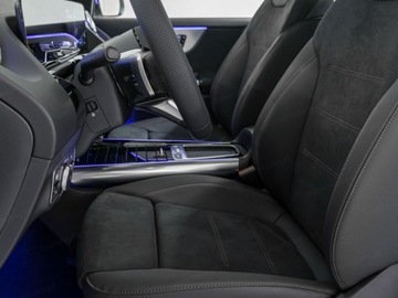 Mercedes GLA II Off-roader Facelifting 2.0 220d 190KM 2025 MERCEDES-BENZ GLA 220 d 4-Matic AMG Line 2.0 (190KM) 2025, zdjęcie 2