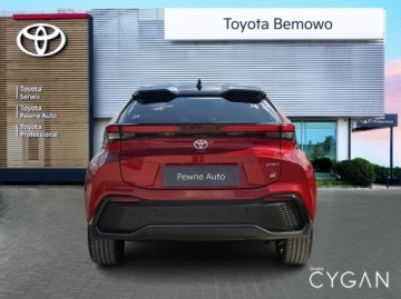 Toyota C-HR II SUV 2.0 Hybrid Dynamic Force 197KM 2024 Toyota C-HR Toyota C-HR 2.0 Hybrid GR Sport VAT23 2.0 Hybryda 197KM, zdjęcie 3