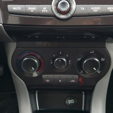 Fiat Bravo II Hatchback 5d Seria 2 1.4 16V 90KM 2013 Fiat Bravo 1.4 16V Dynamic, zdjęcie 29