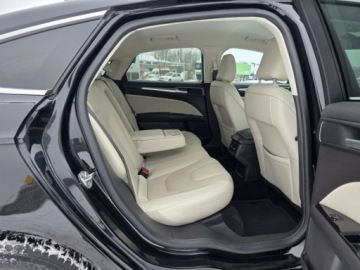 Ford Mondeo V Liftback 1.5 EcoBoost 160KM 2017 FORD MONDEO 1.5l 160KM*TITANIUM Salon PL Serwisowany w ASO 1 Właściciel, zdjęcie 32