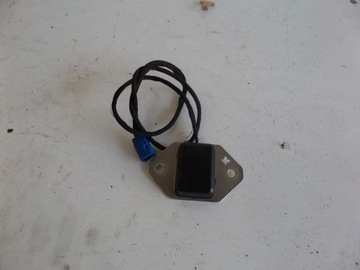 CHRYSLER VOYAGER 08- ANTÉNA GPS 05064186AA
