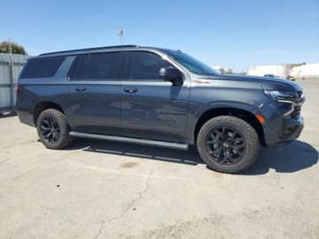 Chevrolet Suburban GMT900 2022 Chevrolet Suburban K1500 Z71 2022 5.3l 5.3 Benzyna 355KM, zdjęcie 4