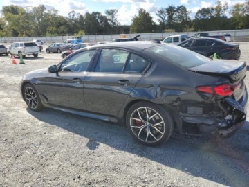 BMW Seria 5 G30-G31 2022 BMW Seria 5 540xi 2022 3.0 Benzyna 335KM, zdjęcie 1