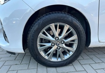 Toyota Yaris III Hatchback 5d Facelifting Hybrid 100KM 2017 Toyota Yaris 1,5 Benzyna Hybryda Automat GWARANCJA Zamiana Zarejestrowany, zdjęcie 31