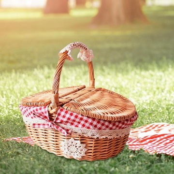 Практичная плетеная корзина для пикника с клетчатой ​​подкладкой, которую можно стирать. Плетеный, средний красный