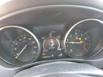 Jaguar XE 2018 Jaguar XE Premium 2018 2.0l 2.0 Benzyna 247KM, zdjęcie 3