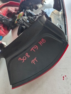 PEUGEOT 308 13R SVĚTLO W BLATNÍK PRAVÝ ZADNÍ