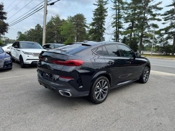 BMW X6 G06 2021 BMW X6 2021 BMW X6 sDrive40i Sports Activity Coupe 3.0 Benzyna 335KM, zdjęcie 2