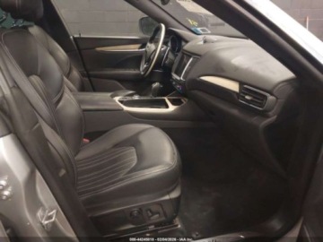 Maserati Levante 2017 Maserati Levante 2017 r., 3,0L LEVANTE AWD 3.0 Benzyna 345KM, zdjęcie 8