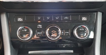 Skoda Superb III Kombi Facelifting 2.0 TDI SCR 150KM 2019 Skoda Superb (nr 90) 2.0 150KM Parktronik Tempomat Skory Gwarancja 2.0, zdjęcie 20