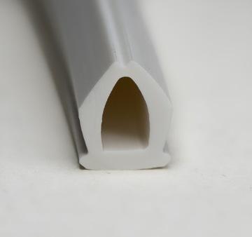 ПРОКЛАДКА УНИВЕРСАЛЬНАЯ НАПОЛНИТЕЛЬНАЯ ДЛЯ ПАЗА В ПЛАСТИКОВОМ ОКНЕ, БЕЛАЯ