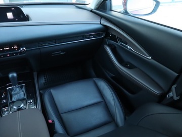 Mazda CX-30 2.0 Skyactiv-X 180KM 2019 Mazda CX-30 Skyactiv-X 2.0, Salon Polska, zdjęcie 7
