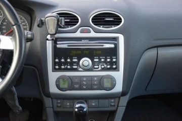 Ford Focus II Hatchback 5d 1.6 Duratec 100KM 2006 Ford Focus FORD FOCUS 1.6 101KM AUTOMAT SONY Skory Klimatronik Szyberdach, zdjęcie 29