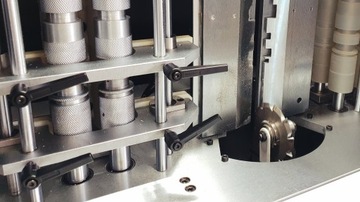 ГИБОЧНАЯ МАШИНА ДЛЯ 3D БУКВ АЛЮМИНИЕВЫХ ЛЕНТ BPL Bender