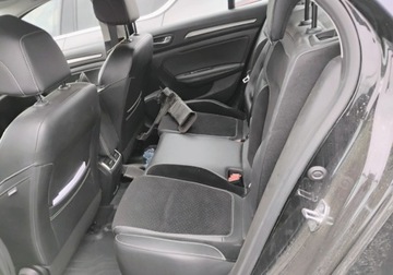 Renault Megane IV 2020 Renault Megane 2020r, 1.3 Benzyna. Uszkodzony lewy przod. Pali 1.3 Benzyna, zdjęcie 8