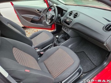 Seat Ibiza IV Hatchback 5d 1.2 MPI 70KM 2009 Seat Ibiza Ladna 1.2 Benzyna 1.2 Benzyna 70KM, zdjęcie 11