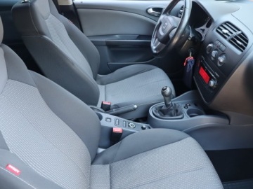 Seat Leon II 1.9 TDI 105KM 2010 Seat Leon 1.9 TDI, Salon Polska, Klima, zdjęcie 8