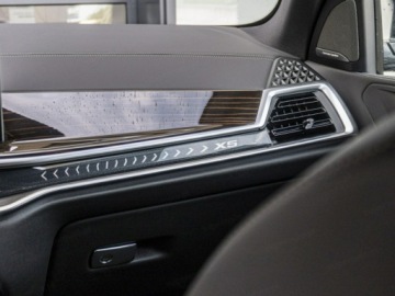 BMW X5 G05 SUV Facelifting 3.0 30d 298KM 2026 xDrive30d M Sport 3.0 (298 KM)| Hak holowniczy, elektryczny, zdjęcie 8