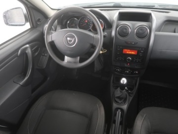 Dacia Duster I SUV Facelifting 1.6 SCe 114KM 2016 Dacia Duster 1.6 SCe, Klima, Parktronic, zdjęcie 6