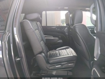 Cadillac Escalade III 2024 Cadillac Escalade ESC Sport Platinum 2024 6.2 Benzyna 420KM, zdjęcie 13