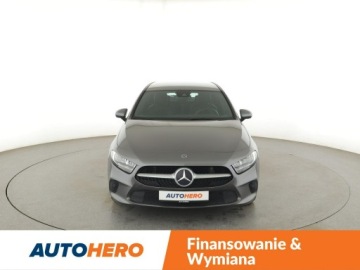 Mercedes Klasa A W177/V177 Hatchback 1.3 200 163KM 2018 Mercedes A 200 automat półskóra navi klima auto, zdjęcie 10