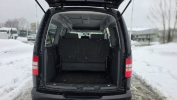 Volkswagen Caddy III Kombi Facelifting 1.6 TDI 102KM 2013 Volkswagen Caddy automat 7 osobowy climatronic, zdjęcie 19
