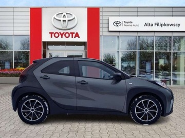 Toyota Aygo X 1.1 VVT-i 72KM 2022 Toyota Aygo X 1.0 VVTi Style Benzyna 72KM, zdjęcie 6