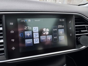 Peugeot 308 II SW 1.2 PureTech 130KM 2015 Peugeot 308 1.2 130 e-THP Start &amp; Stop Active 2015r, zdjęcie 17