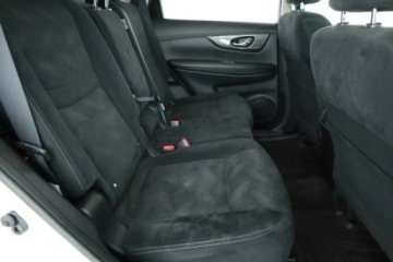 Nissan X-Trail III Terenowy 1.6 DIG-T 163KM 2016 Nissan X-Trail 1.6 DIG-T, Serwis ASO, 7 miejsc, zdjęcie 6
