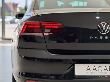 Volkswagen Passat B8 Variant Facelifting 2.0 TDI SCR 150KM 2022 Volkswagen Passat EVO Business / LED / 1właściciel, zdjęcie 37