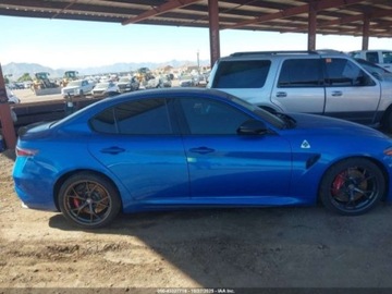 Alfa Romeo Giulia II 2024 Alfa Romeo Giulia 2024 Alfa Romeo Giulia Quadrifoglio RWD 2.9 Benzyna 550KM, zdjęcie 7