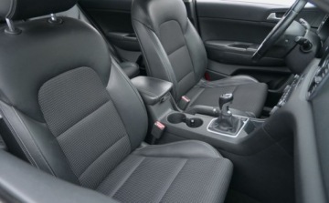 Kia Sportage III SUV Facelifting 1.7 CRDi 115KM 2016 Kia Sportage 1,7 CRDI 115 KM BI-Xenon Nawigacja Kamera asystent 1.7 Diesel, zdjęcie 29